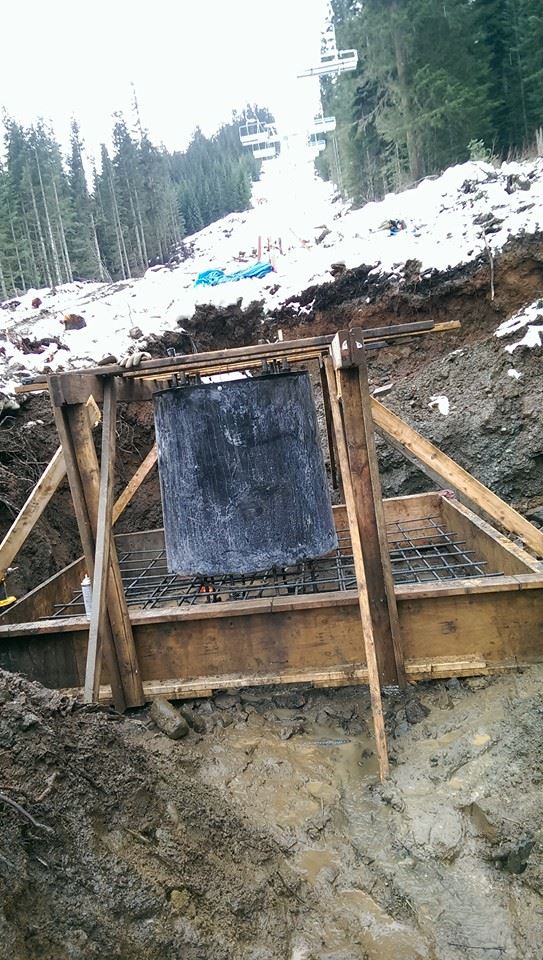 [Image: Rebuilding_tower_4_foundation_of_Rampart_chair_1.jpg]