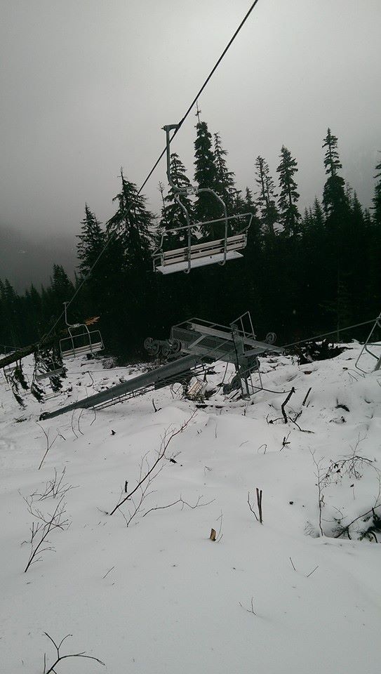 [Image: Tree_falls_on_new_chair_lift_and_takes_o...er_4_9.jpg]